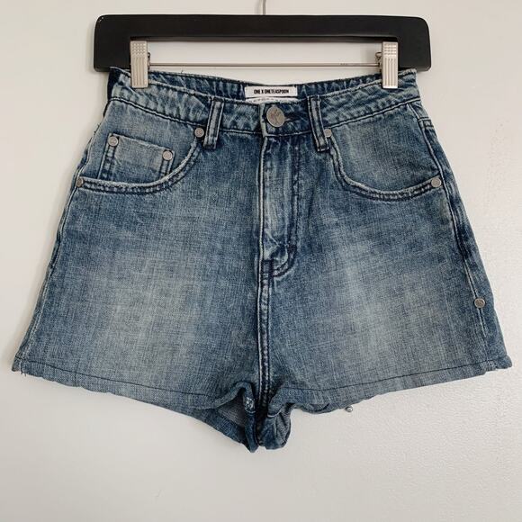 Acid Wash ONE by One Teaspoon High Waist Bandits Shorts 25 - Picture 1 of 6